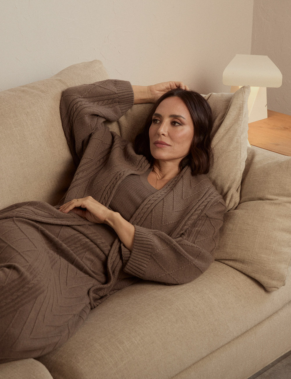 es_HP_HeroSlider_CW4925_SS25withTamaraFalco_m_flc