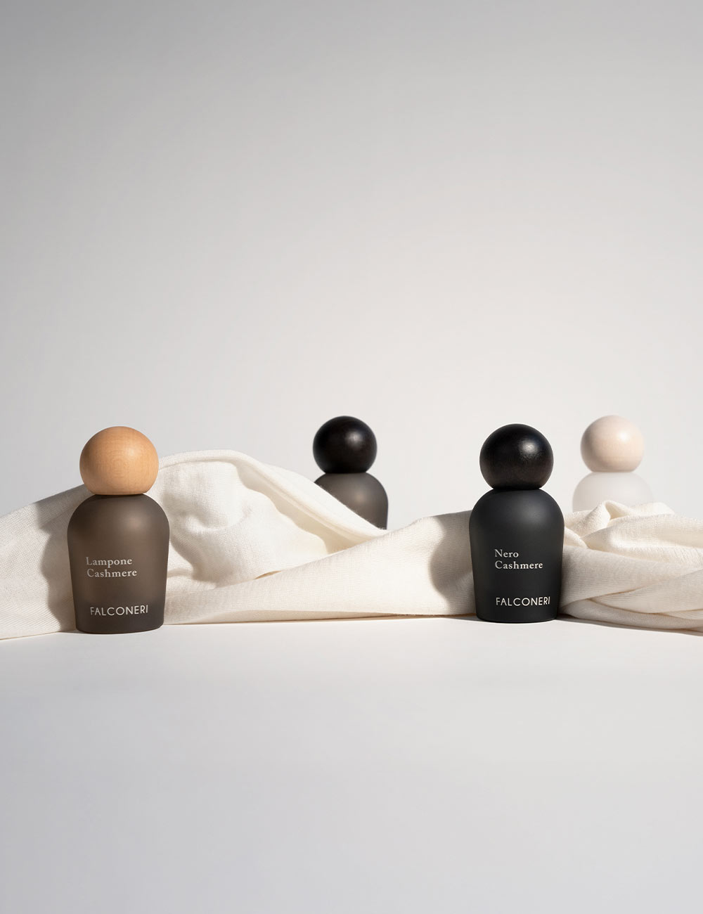 tr_HP_HeroBanner_Slide01_CW0826_ParfumePromo_m_flc